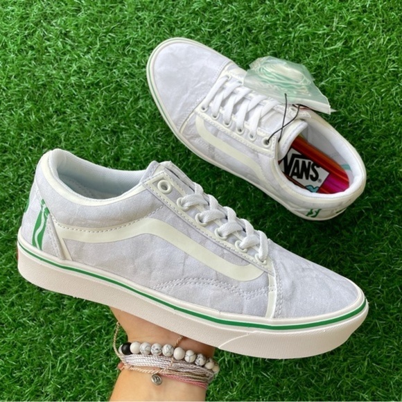 Vans Shoes - Vans Comfycush Old Skool Crayola Diy